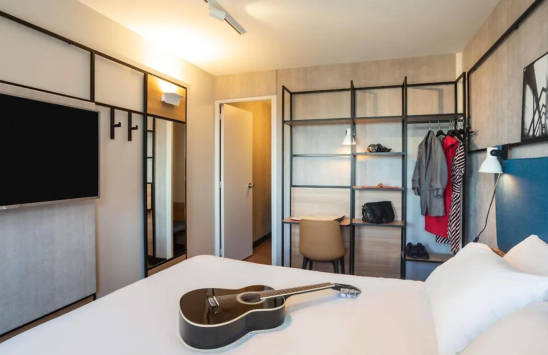 Ibis Strasbourg Centre Les Halles-1